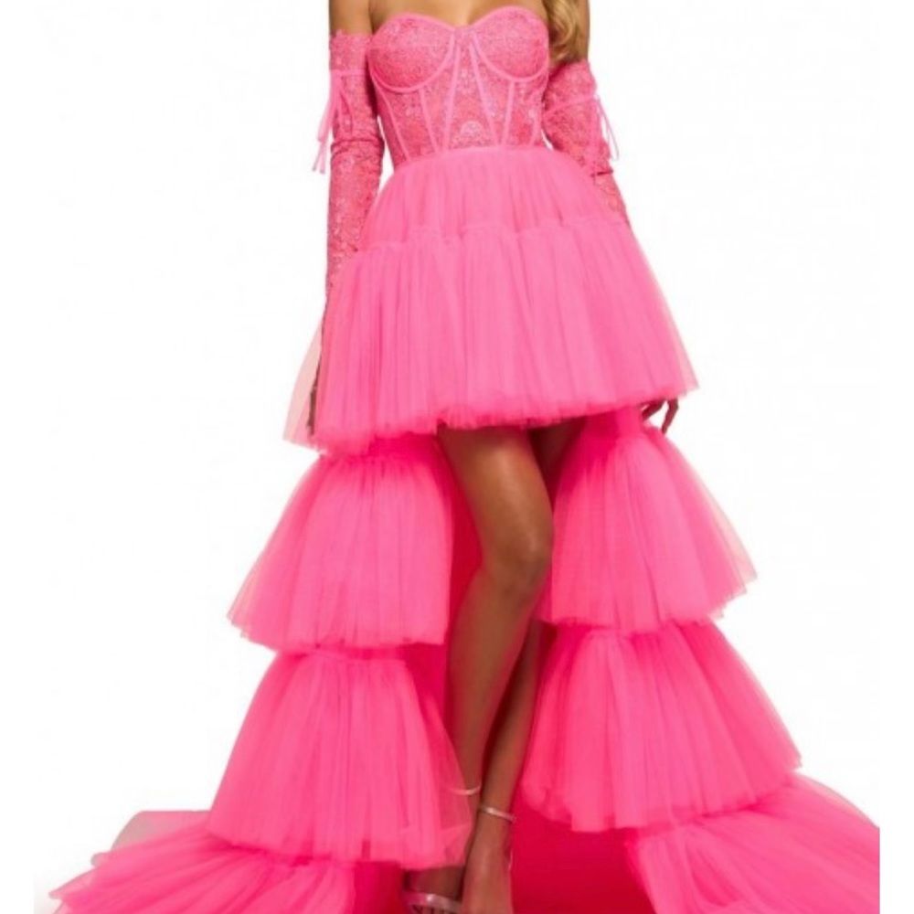 Sherri hill high low